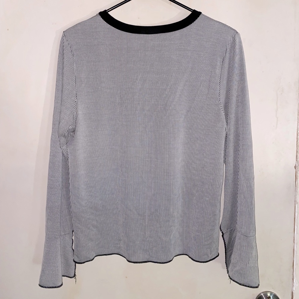 Cute Striped Long Sleeve Top.